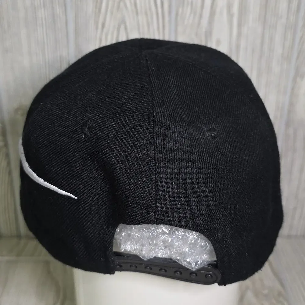 Nike Black White Embroidered Swoosh Logo Snapback Hat Kids Size 4-7